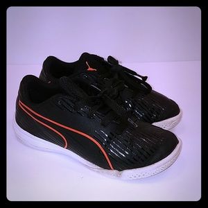 Puma sneakers